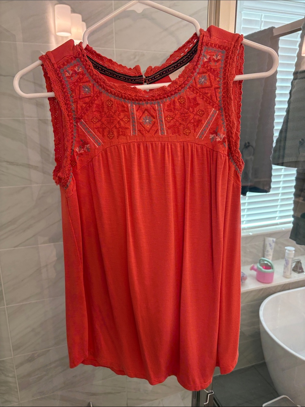 Women's Knox Rose Embroidered Coral Sleeveless Top